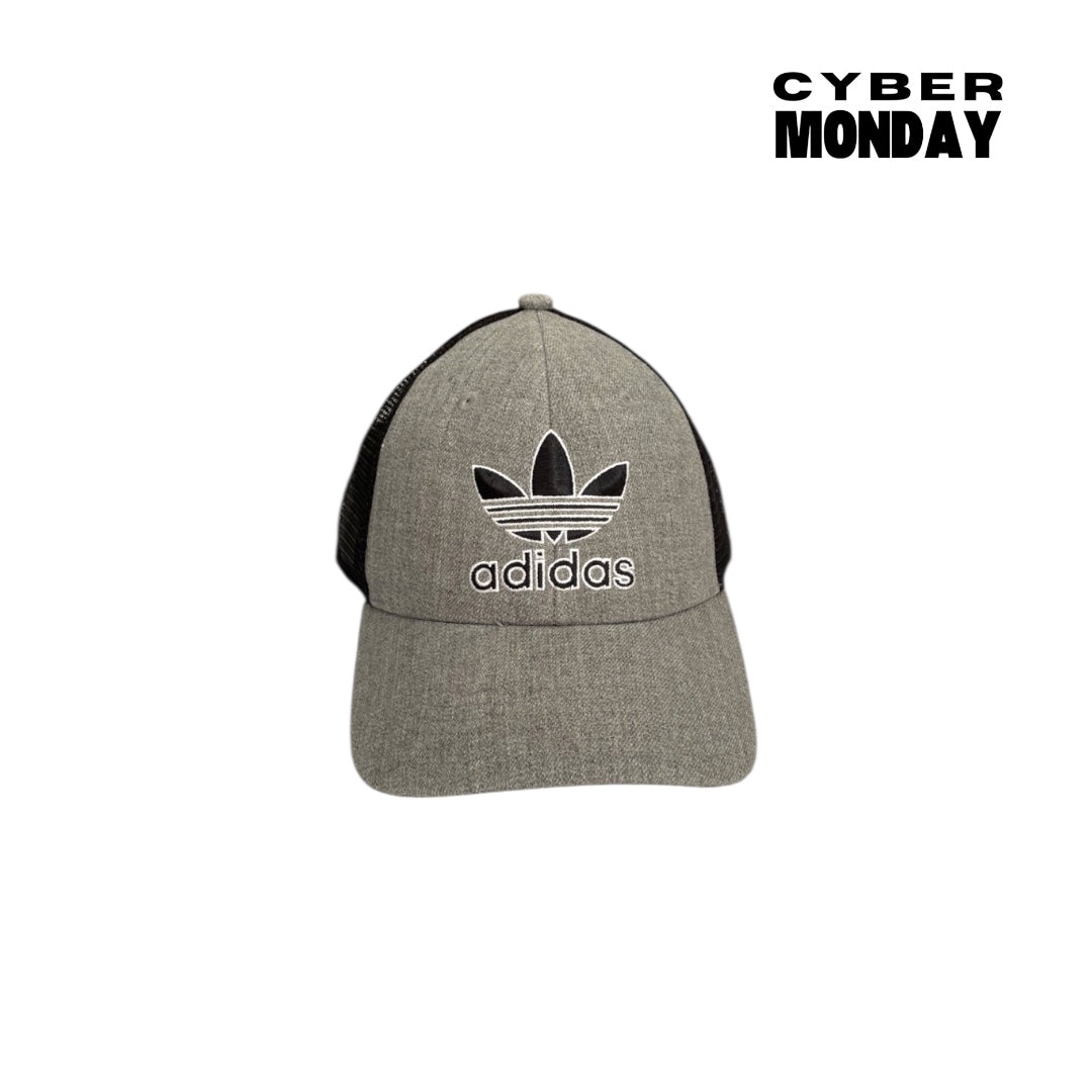 Gorro Adidas logo bordado