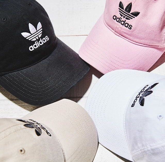 Gorra Adidas originals bordada