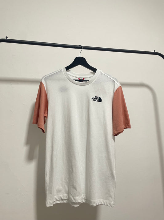 Remera The North Face bordada